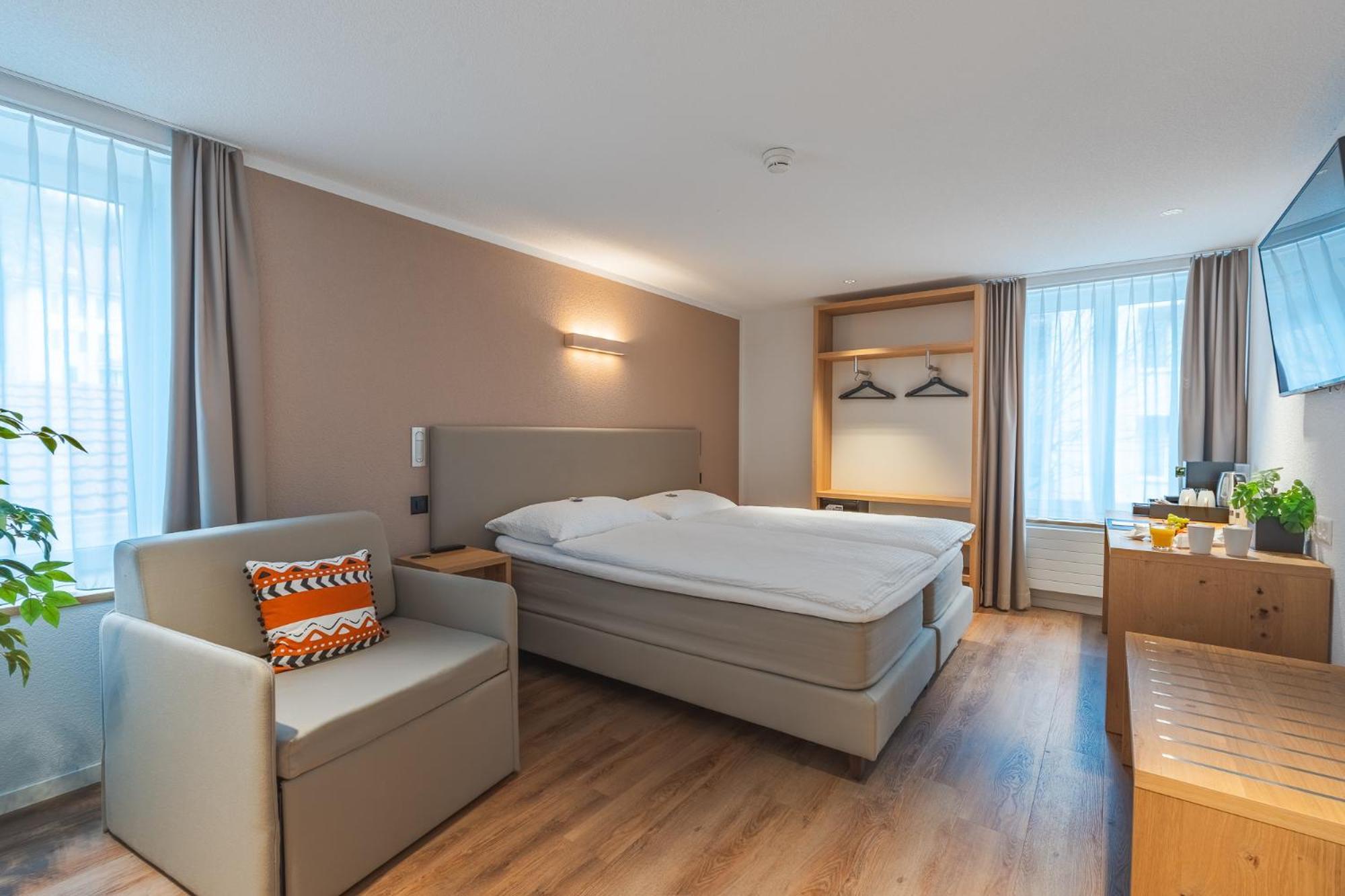 Hotel Artist Bienne Esterno foto
