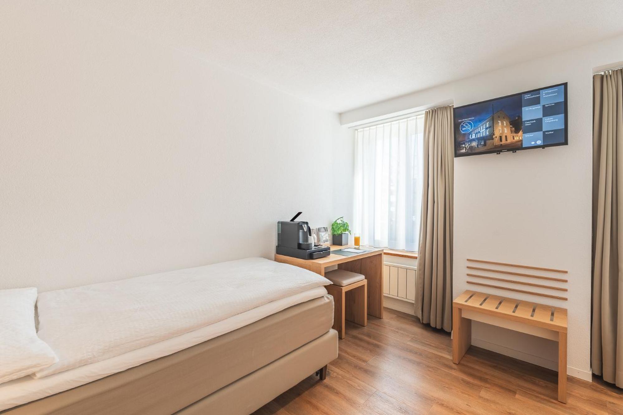 Hotel Artist Bienne Esterno foto
